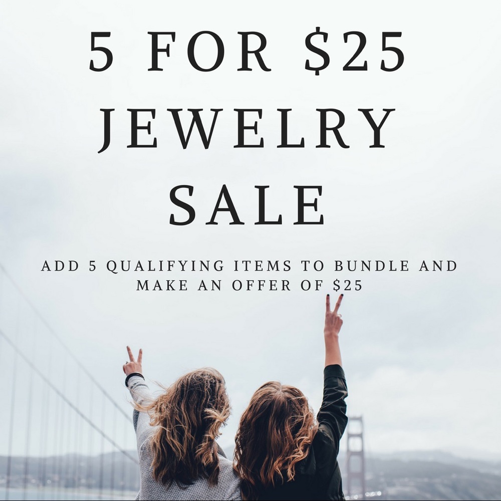 5 for $25 *HOST PICK* Crystal Studded Cuff Earring - Picture 4 of 4