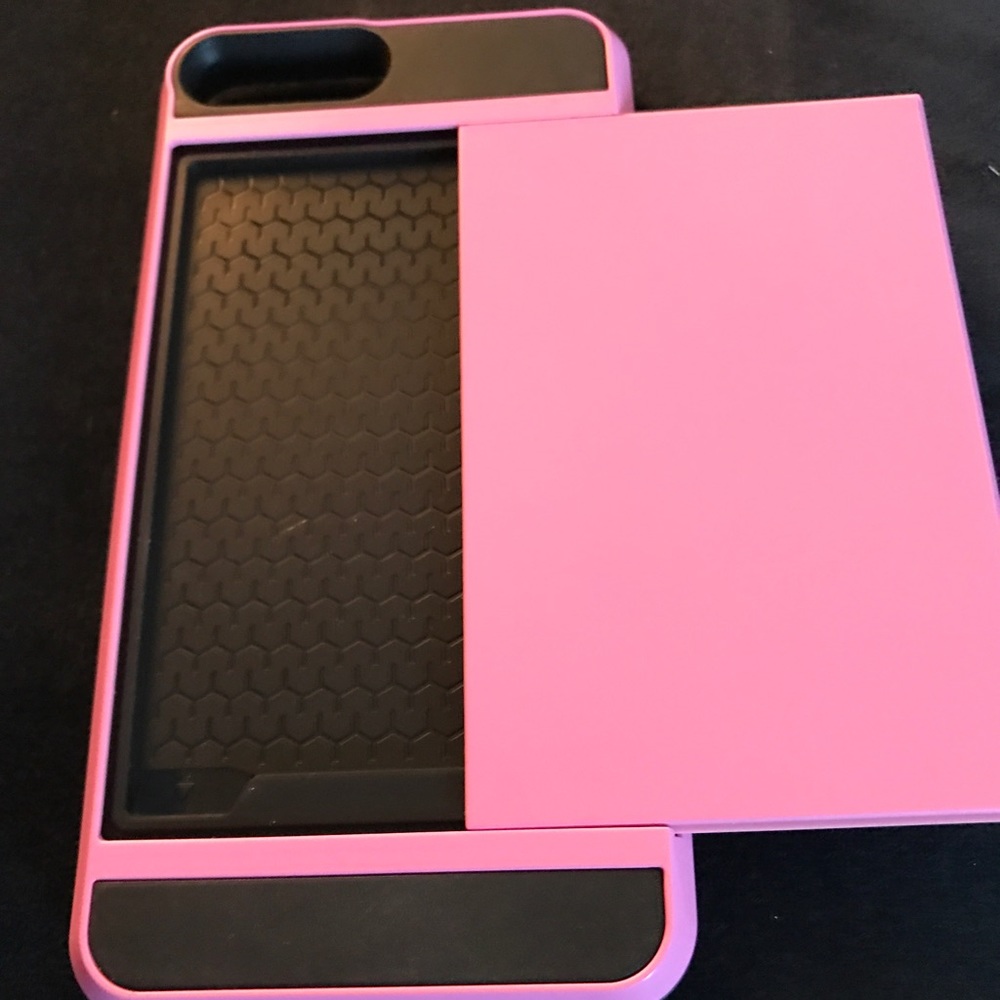 🖤💞📱iPhone 7 Plus case & hide-a-card slot 😘👏🏻
