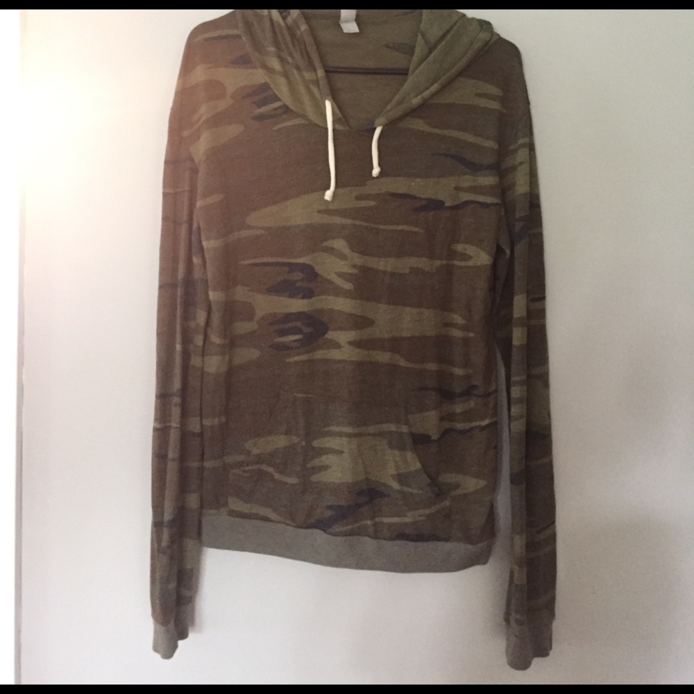 Lightweight camp hoodie