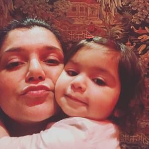 Meet your Posher, Fatima