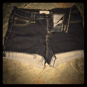 Cute juniors shorts!