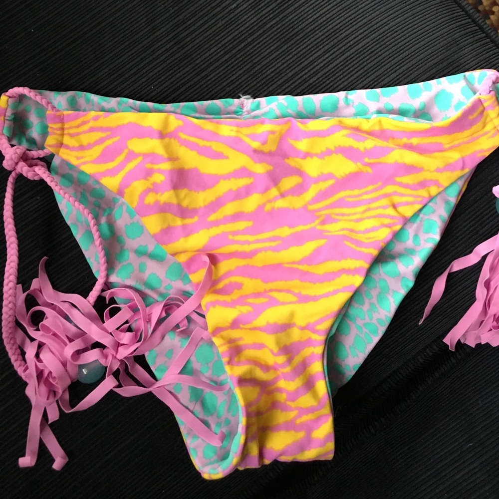 Victoria's Secret Reversible swim bottoms