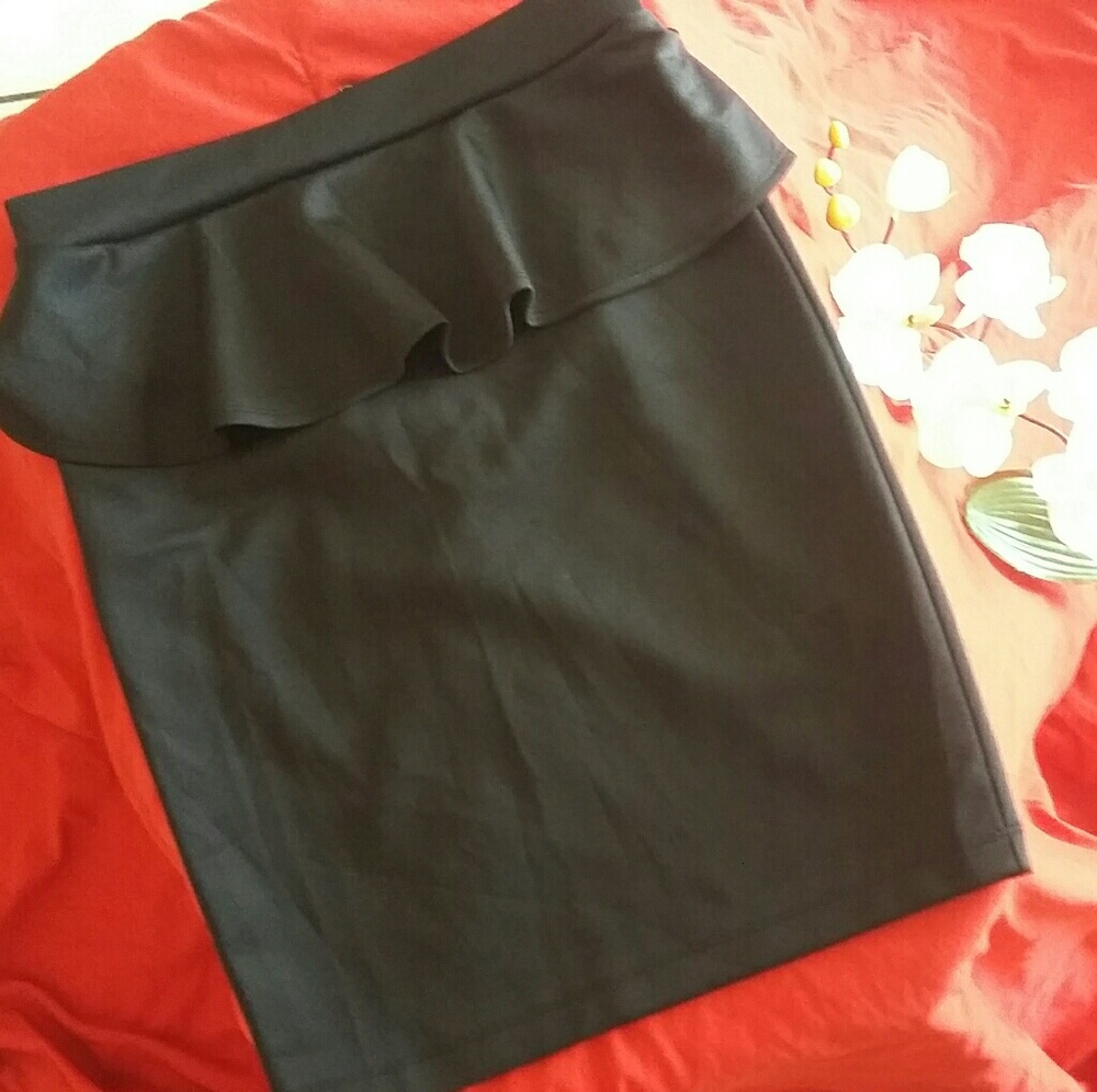 Black skirt