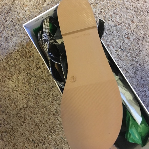 Sandals - Picture 2 of 2