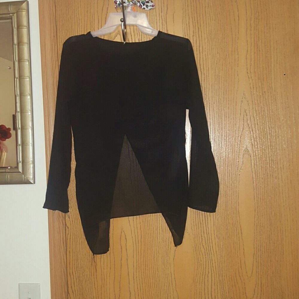 LADIES SHEER LONG SLEEVE OPEN IN THE BACK TOP