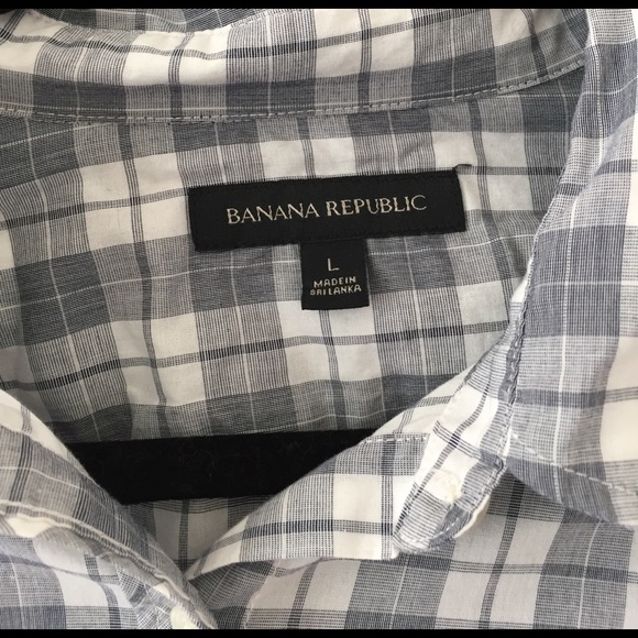 Banana Republic Button Down Shirt - Picture 2 of 4