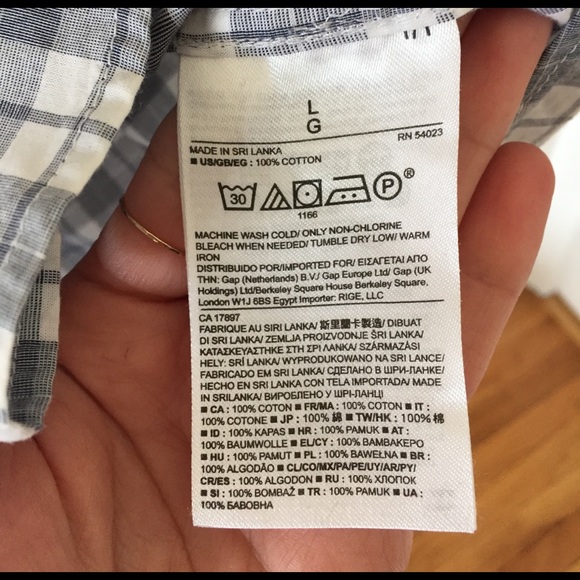 Banana Republic Button Down Shirt - Picture 3 of 4