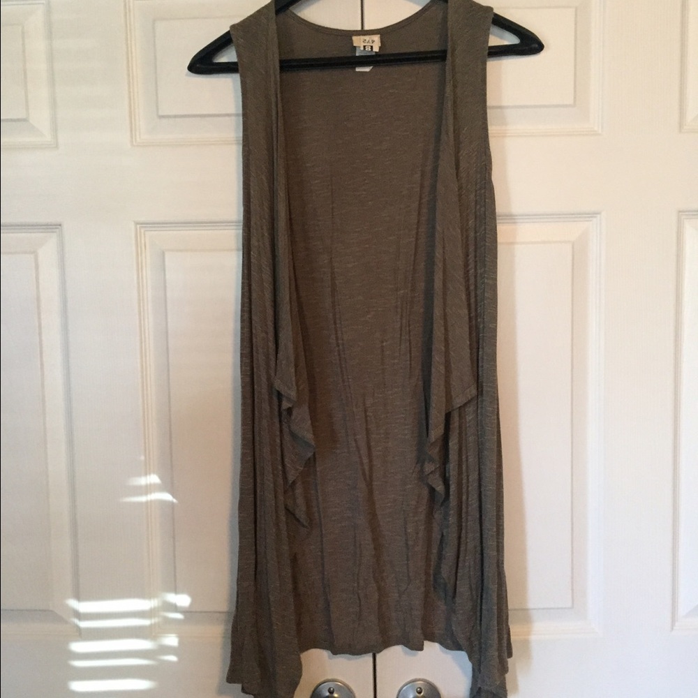 Layering knit vest. Only worn once, dry cleaned.
