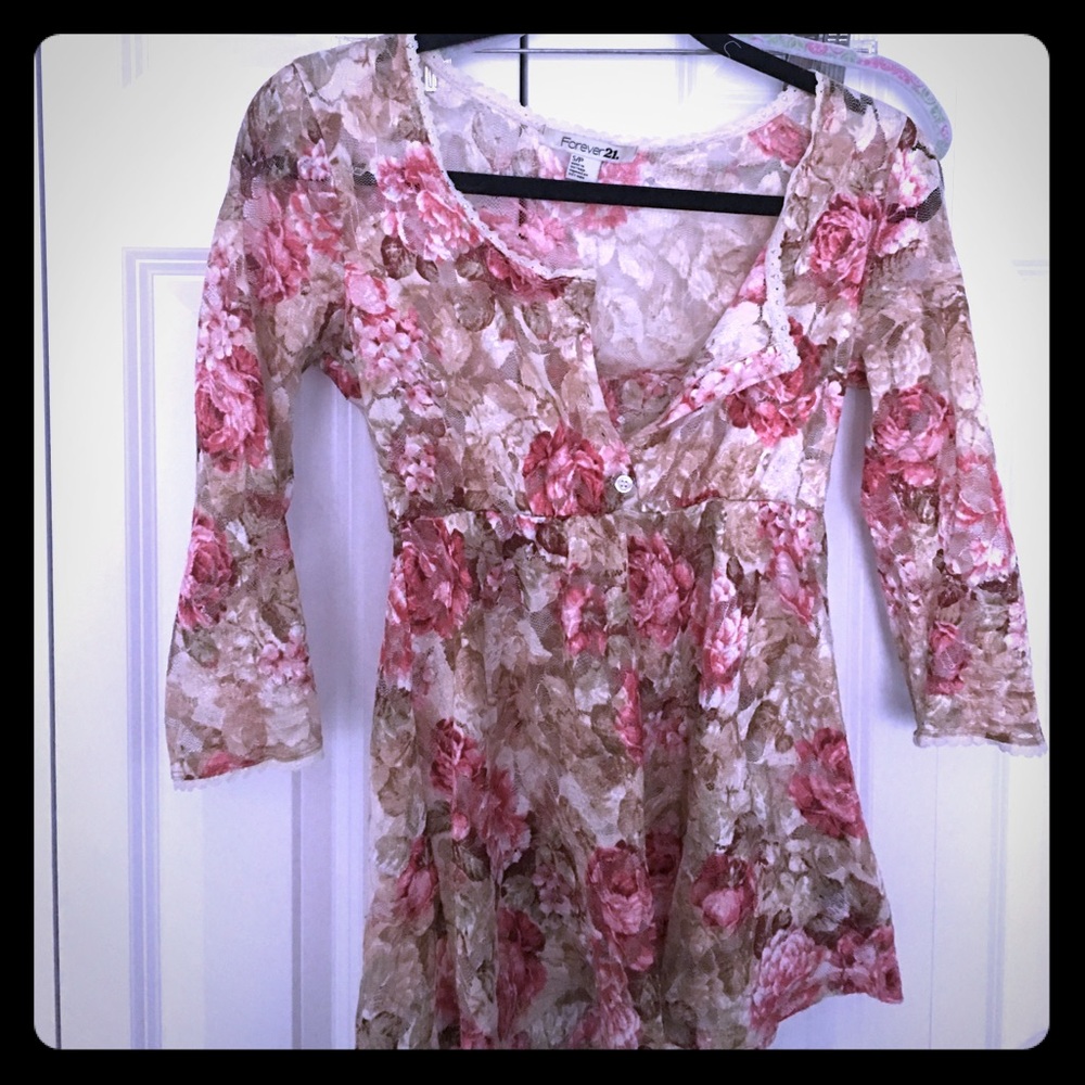 Forever 21 floral lace top