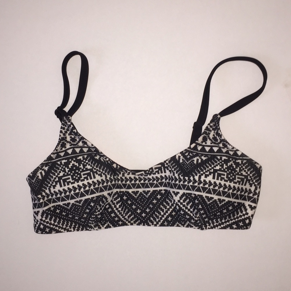 Detailed strappy bikini top, never worn!