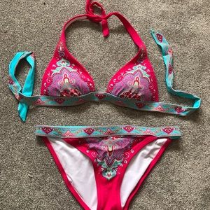 Never worn Victoria's Secret bikini