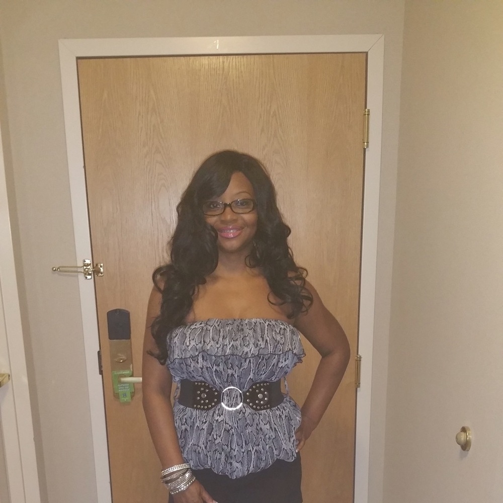 Meet your Posher, Marie