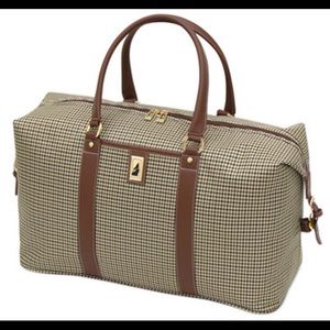 London Fog Cambridge 22" Weekender