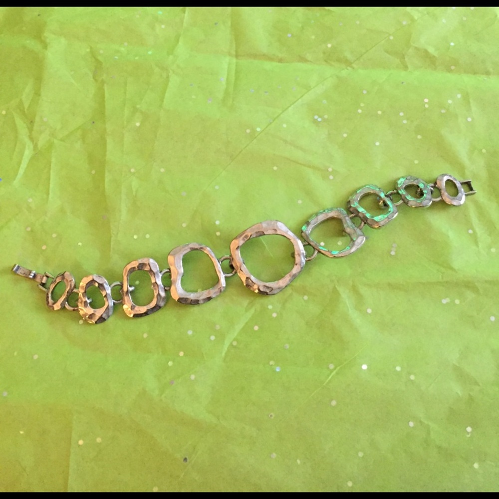 Lia Sophia silver link bracelet - Picture 4 of 9