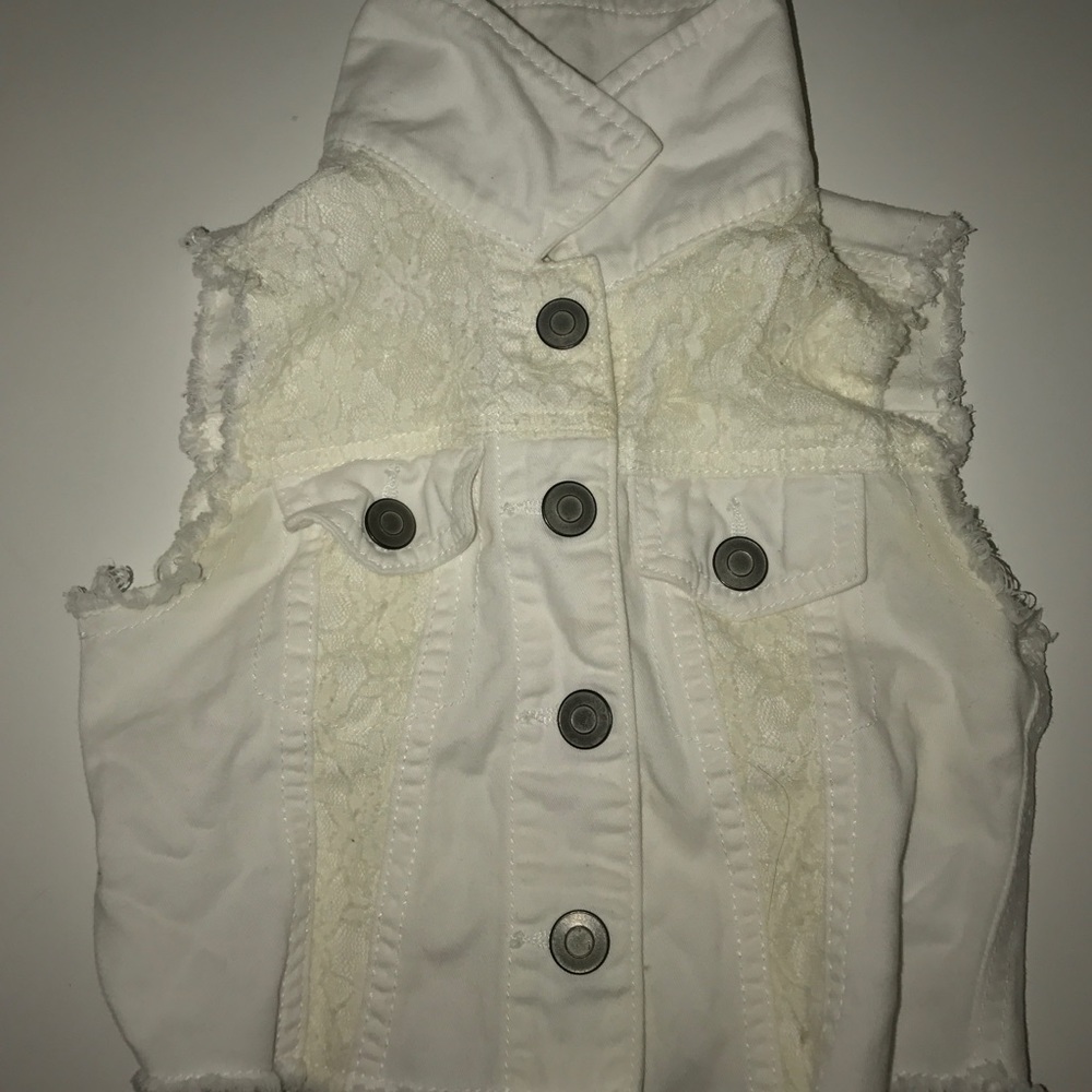 Lace vest