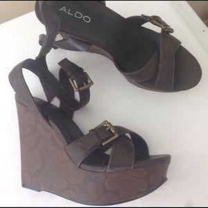 ALDO Pasquarrlla Size 8