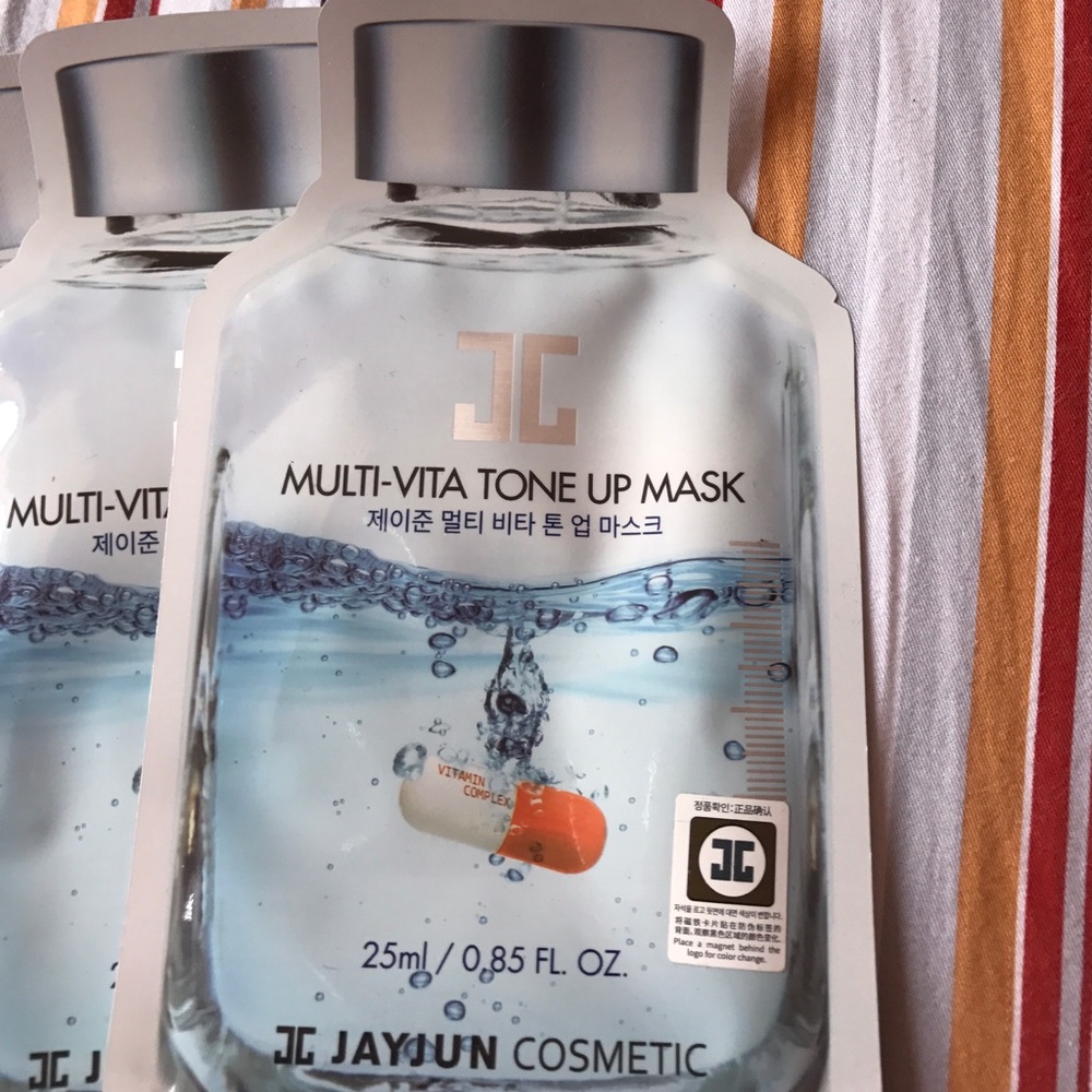 Mask - Picture 2 of 3