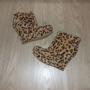 Leopard booties