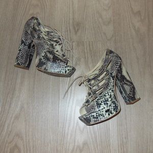 Nighout wedges