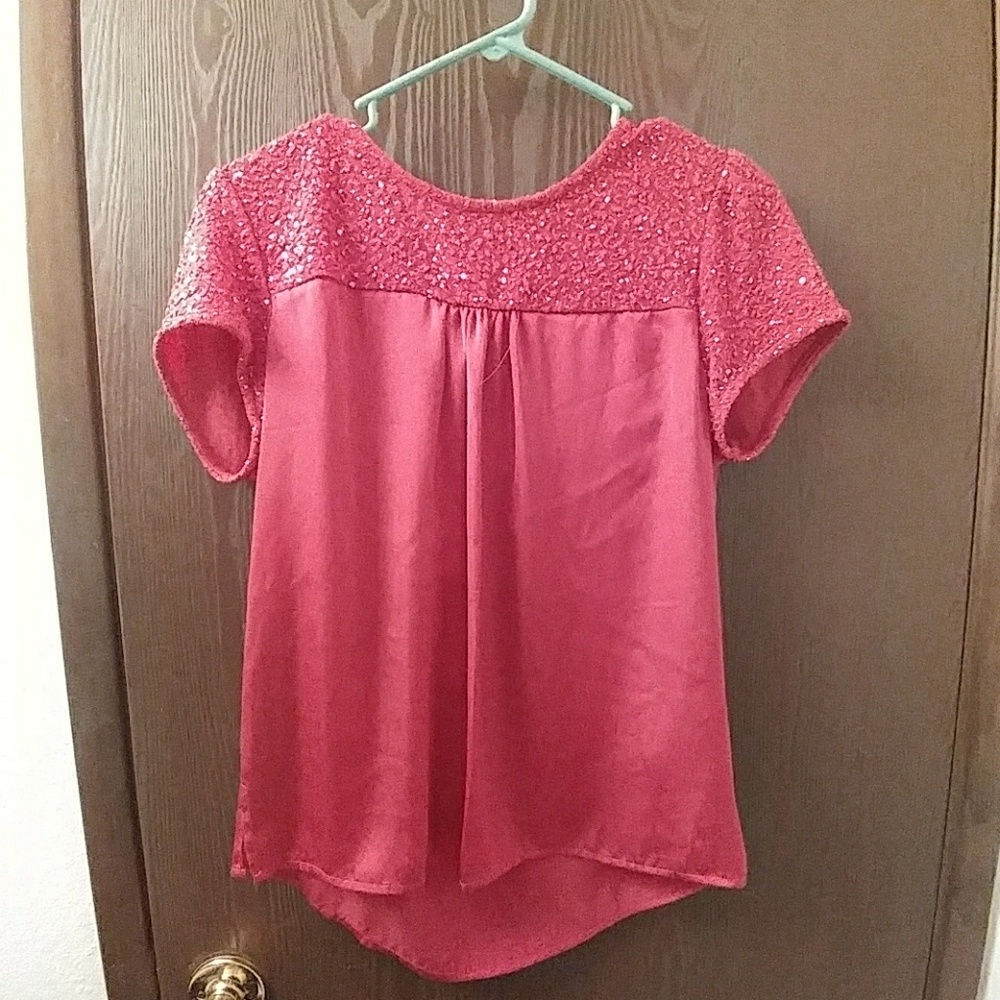 Sparkly Jaclyn Smith Top