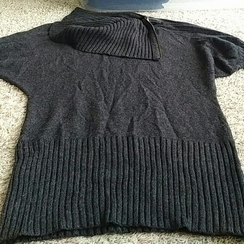 Grey sweater