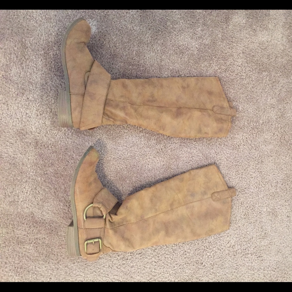 Mossimo Boots