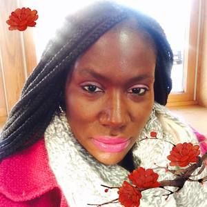 Meet your Posher, Phoebe