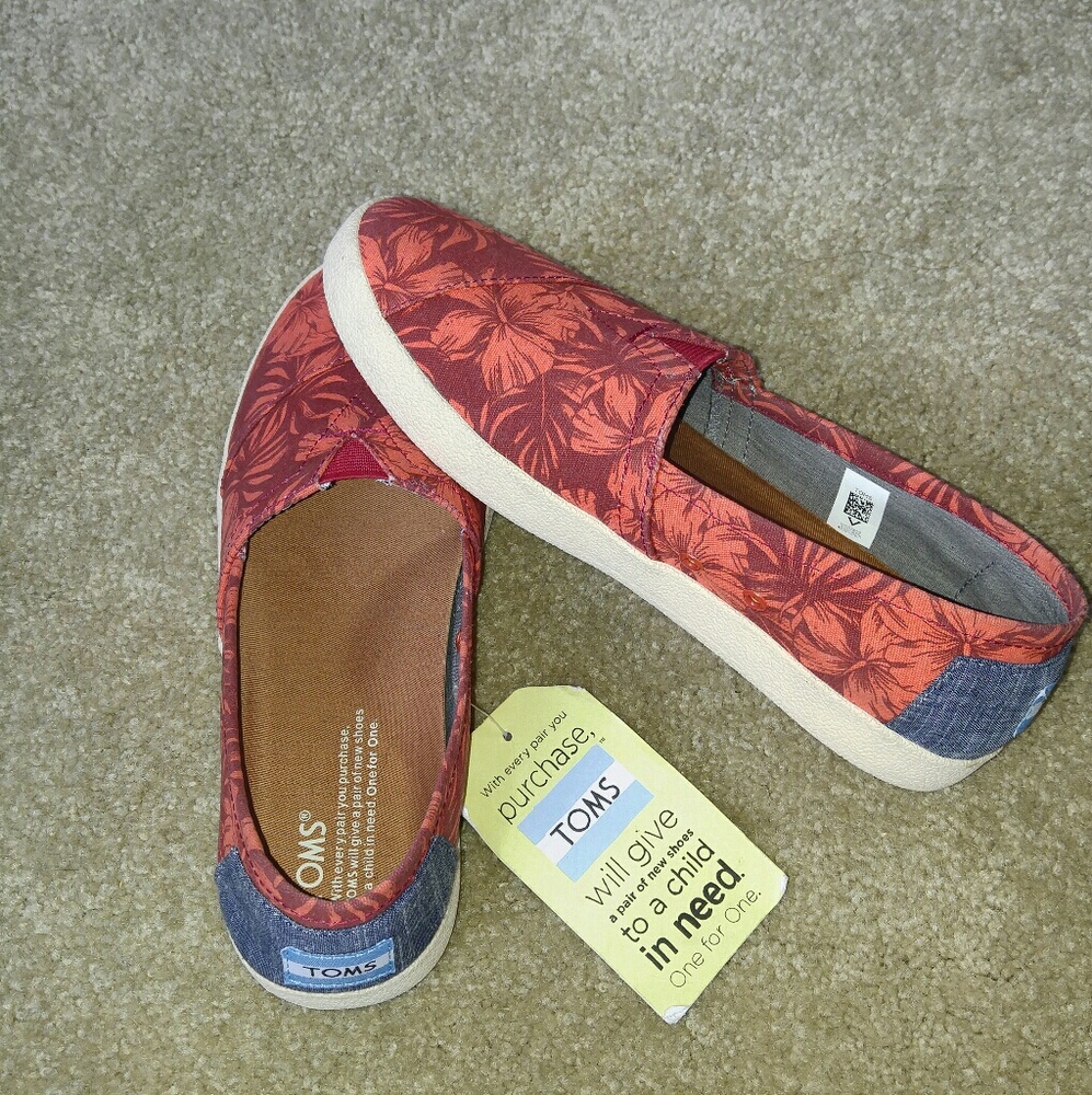 TOMS Floral Print & Demin