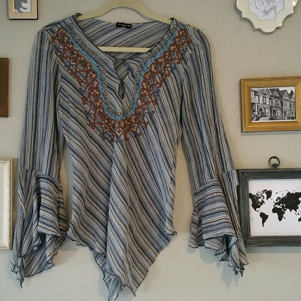 FANG Boho Chic Long Sleeve Top