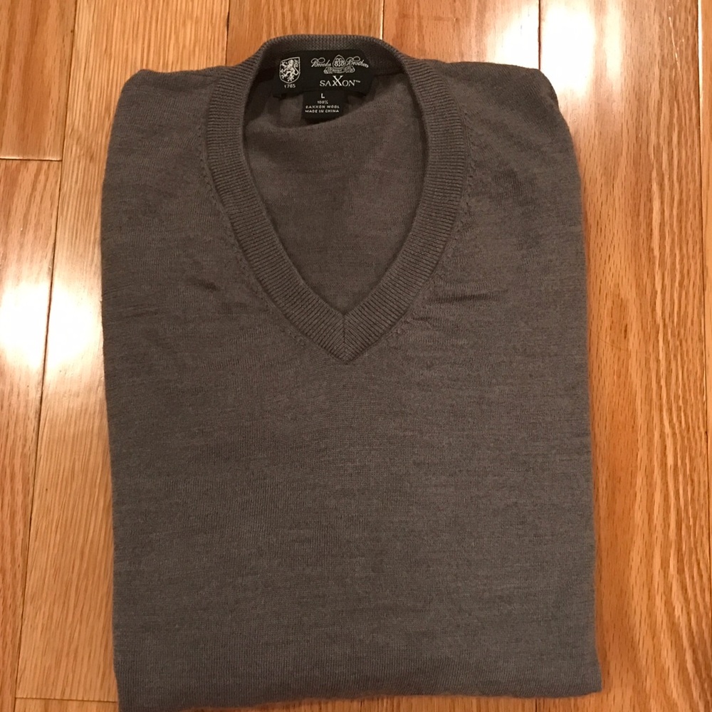 Brooks Brothers Saxxon wool sweater
