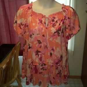 Avenue short sleeve blouse