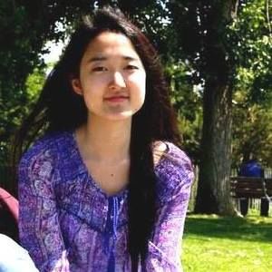 Meet your Posher, Vicky