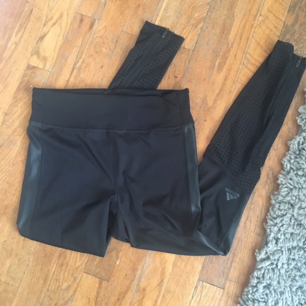 (S) Women's Adidas Leggings