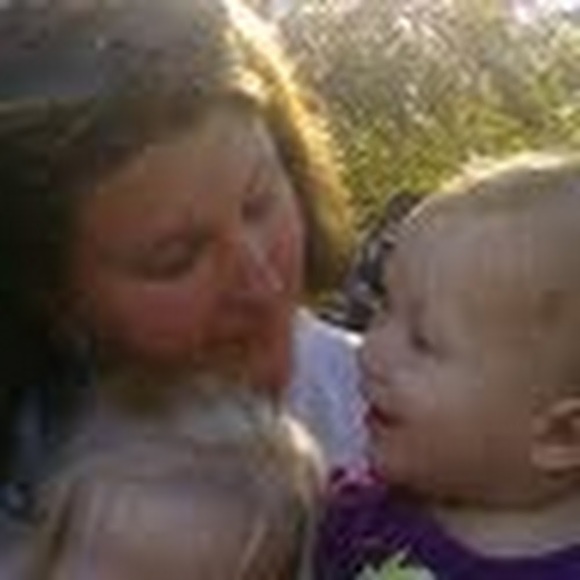 Meet your Posher, Lynae - Picture 1 of 1