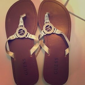 GUESS flip flops