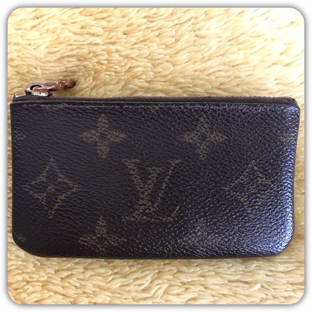 💯 AUTHENTIC Louis Vuitton coin/card purse