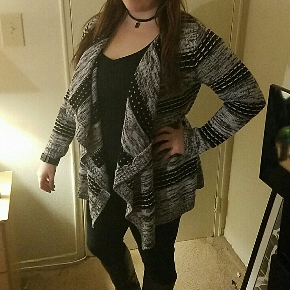 Long sleeve cardigan