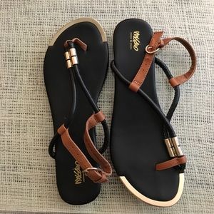 Mossimo black, gold and cognac sandals