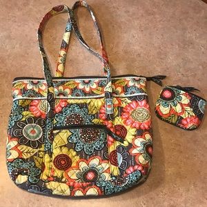 Vera Bradley Flower Shower bag & coin purse