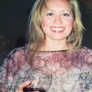 Meet your Posher, Raquel