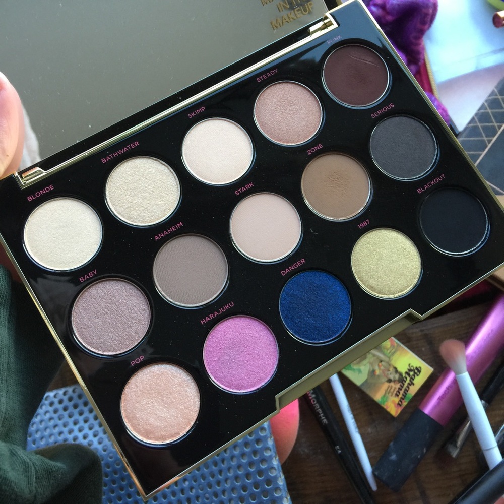 Limited edition UD / Gwen Stefani palette