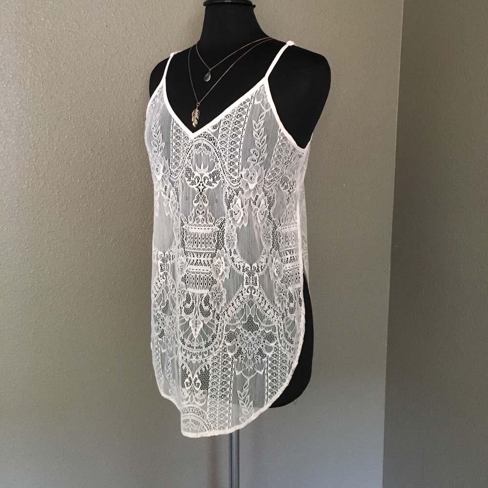 Cream Lace top NWT