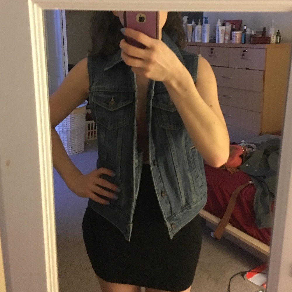 Forever 21 xs denim vest
