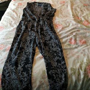 XS ann taylor jumper, like new