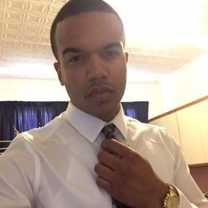 Meet your Posher, Erick