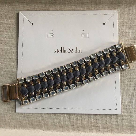 Tempest Bracelet - Picture 1 of 3