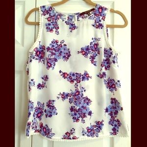 Sleeveless Floral Blouse