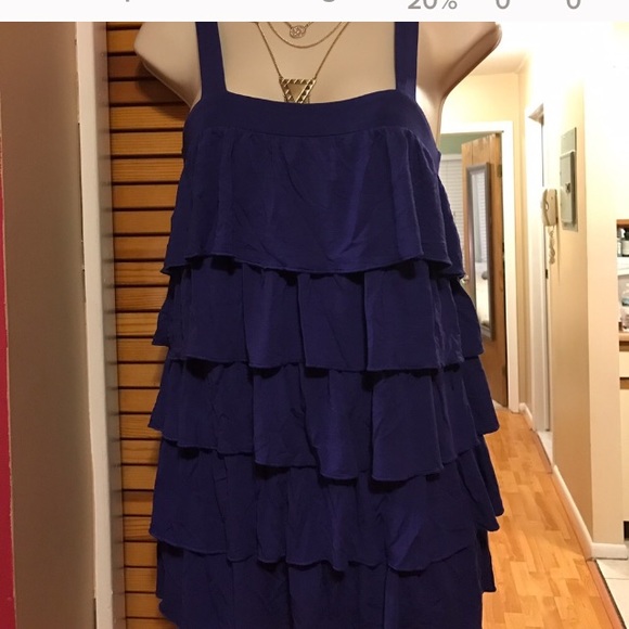 KensieGirl ruffle top size small. - Picture 3 of 3