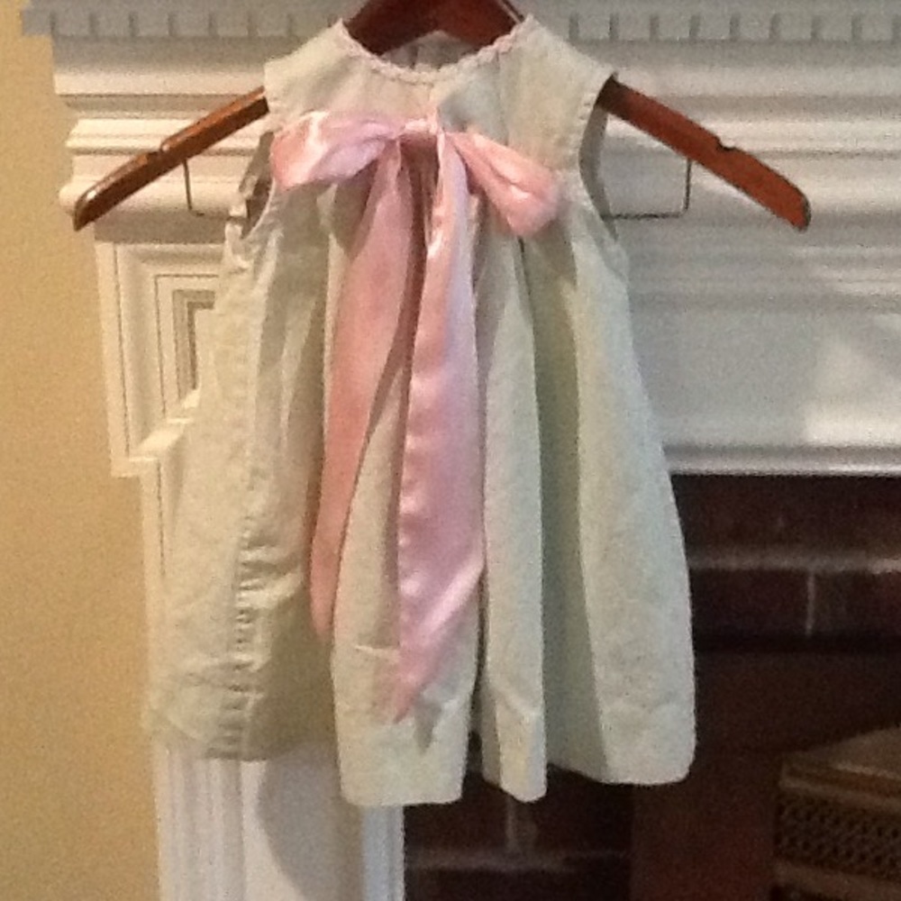 Chabre springtime dress with big pink satin bow