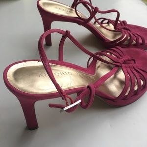 🍒Antonio Melani High Heel Fuchsia Shoe Dressy 7.5